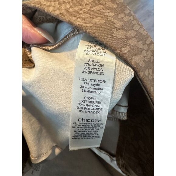 Chico's Performance Stretch Pants Brown Animal Print Small or Size 1 NWT - Picture 6 of 7